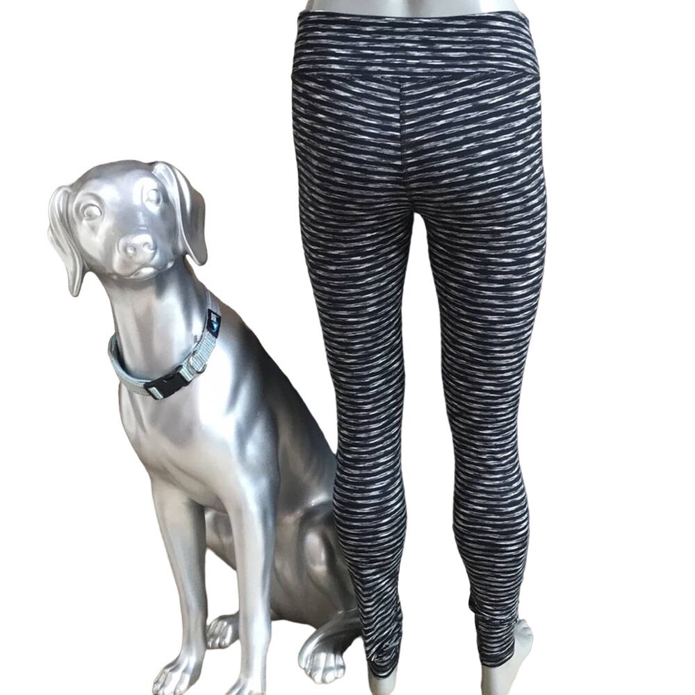 Zella Black Gray Striped Yoga Leggings Women's Size Small
